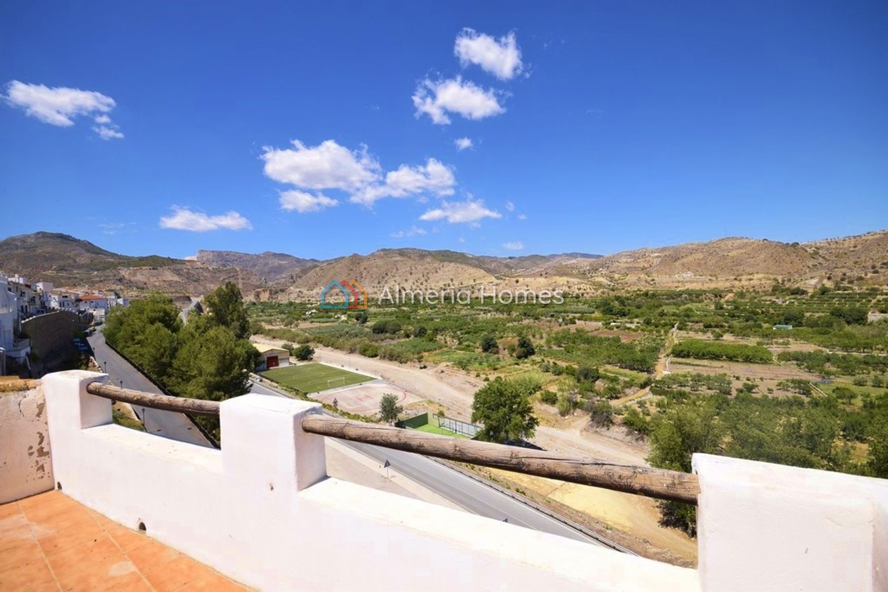 Casa Punta   — Town House for sale in Albanchez, Almeria — Image #1