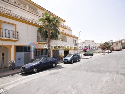 Apartamento Liria: Apartment in Zurgena, Almeria