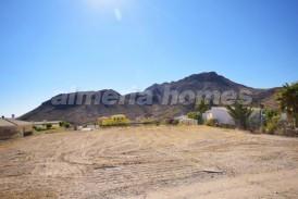 Parcela Josefa: Terreno en venta en Arboleas, Almeria