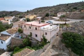 Cortijo Natural: Maison de campagne a vendre en Oria, Almeria