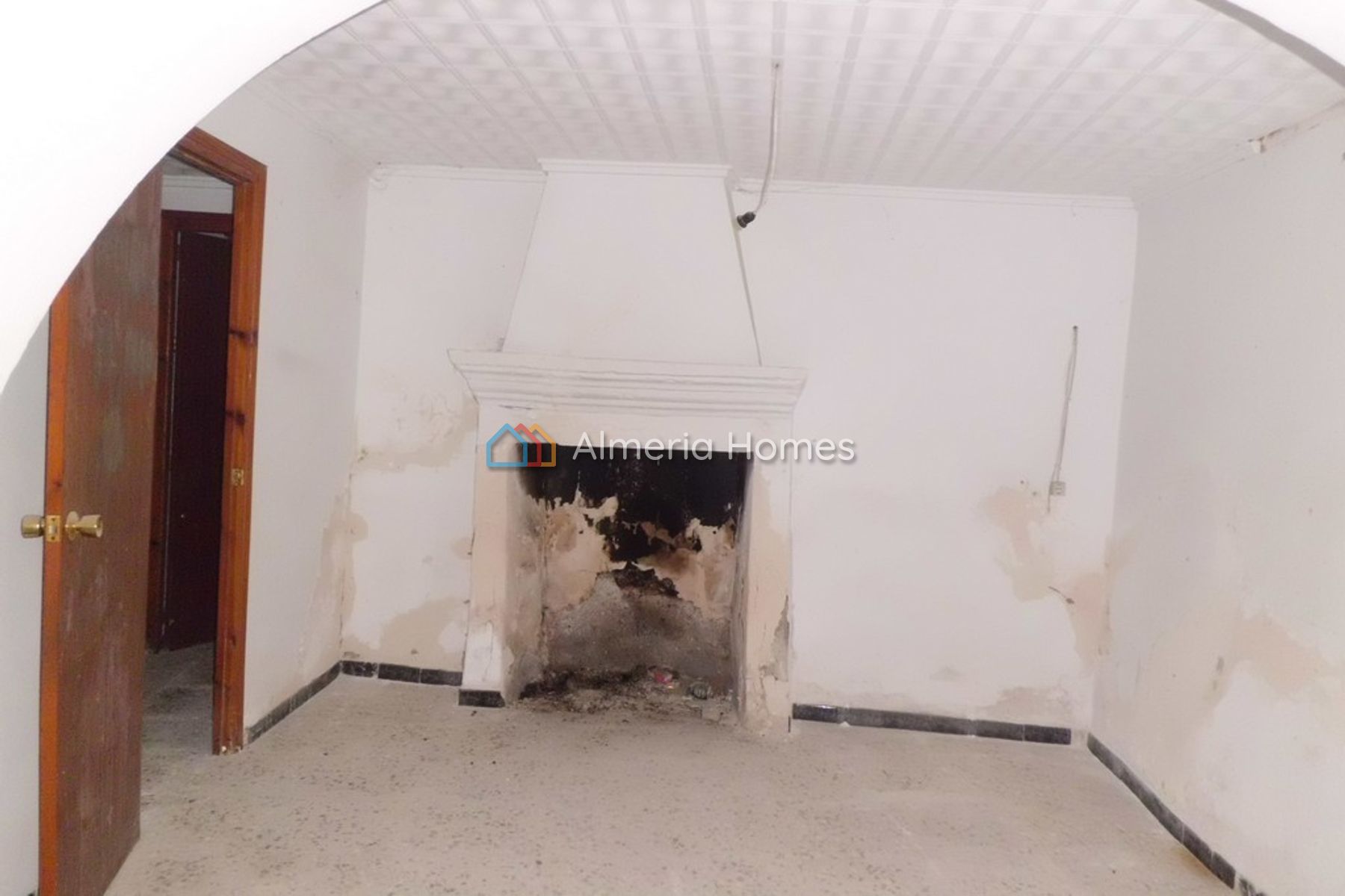 Casa Azahara — Village House for sale in Higueral, Almeria — Image #2