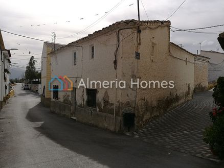 Casa Azahara: Village House in Higueral, Almeria