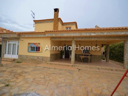 Villa Floral: Villa in Arboleas, Almeria