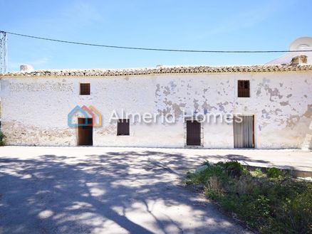 Cortijo Arroyo: Country House in Arboleas, Almeria