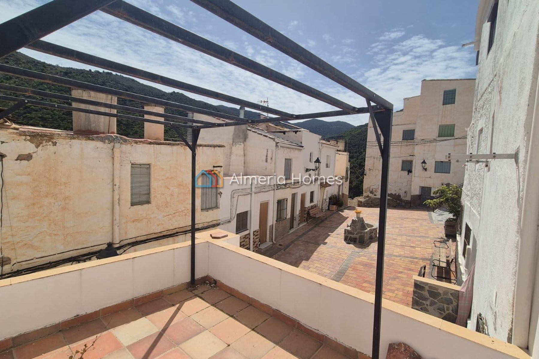 Casa Bamba &mdash; Stadswoning te koop in Sierro, Almeria — Afbeelding #2
