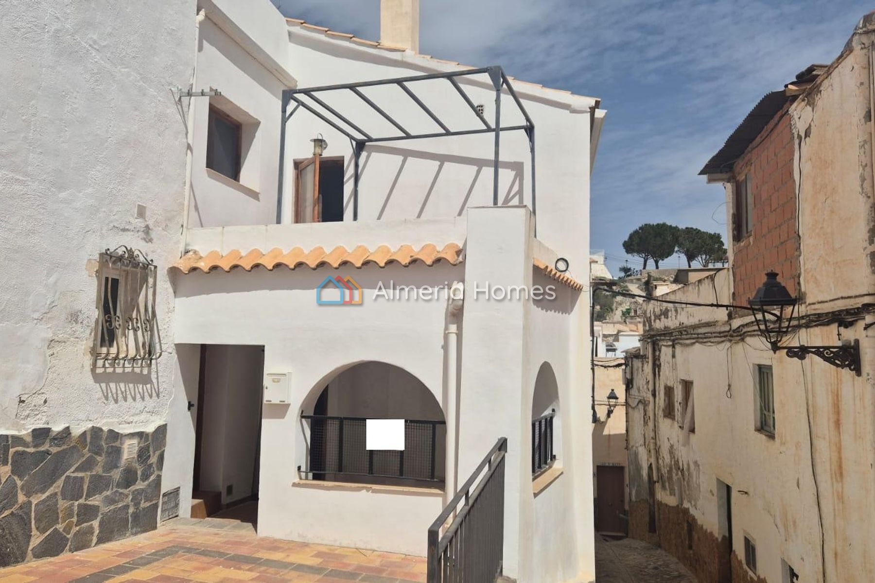 Casa Bamba &mdash; Stadswoning te koop in Sierro, Almeria — Afbeelding #1