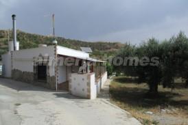 Cortijo Amigas: Maison de campagne a vendre en Sufli, Almeria