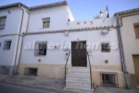 Casa los Geranios: Maison de ville a vendre en Seron, Almeria