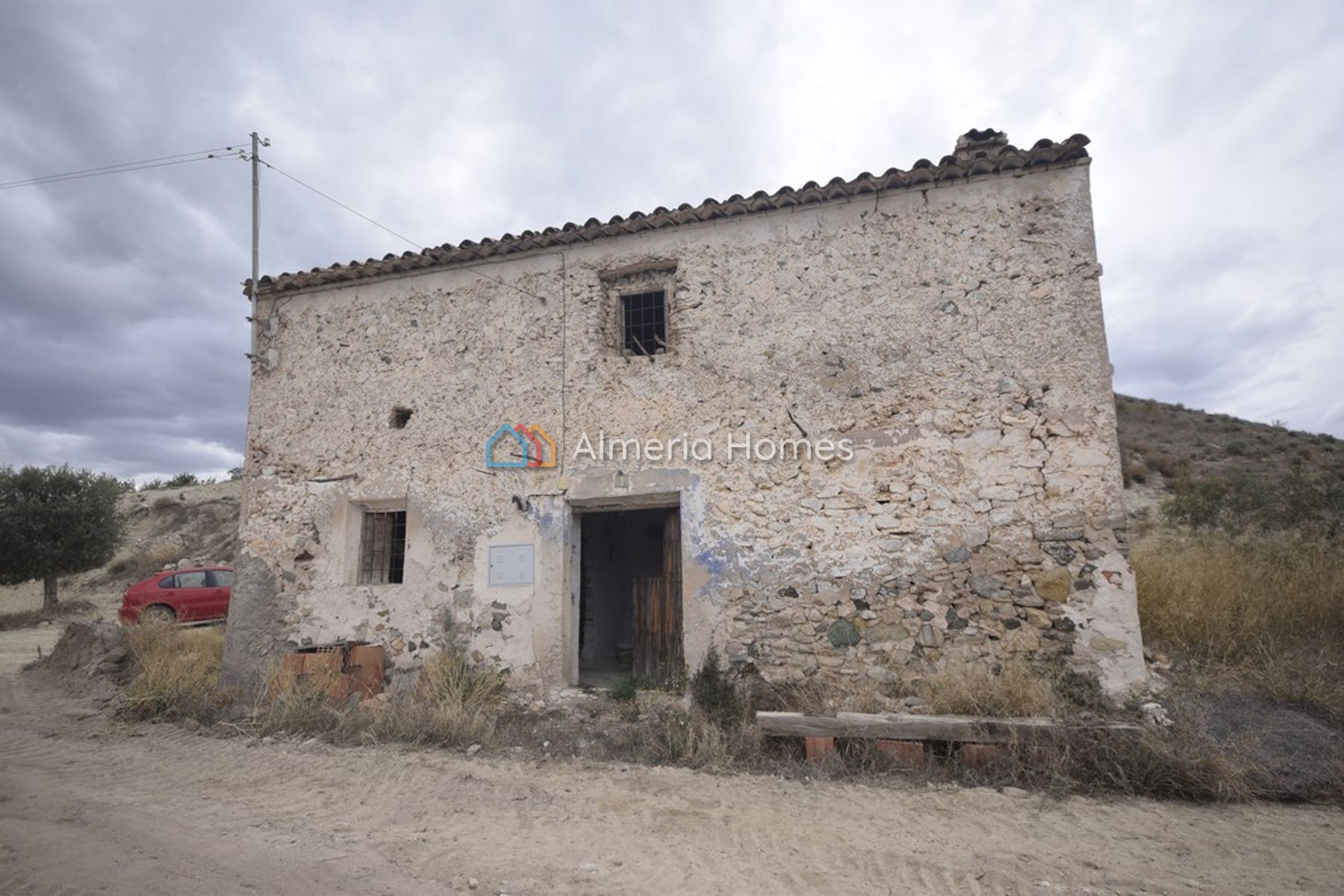 Cortijo Caballo — Country House for sale in Arboleas, Almeria — Image #1