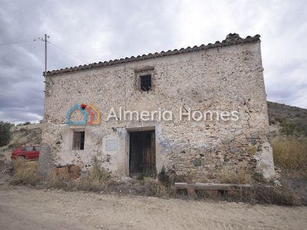 Cortijo Caballo: Country House in Arboleas, Almeria