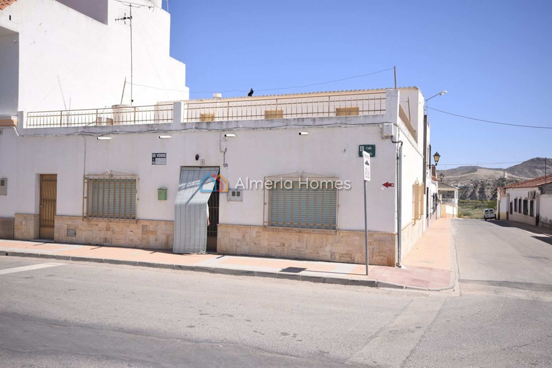 Casa Cantando — Town House for sale in La Alfoquia, Almeria — Image #1