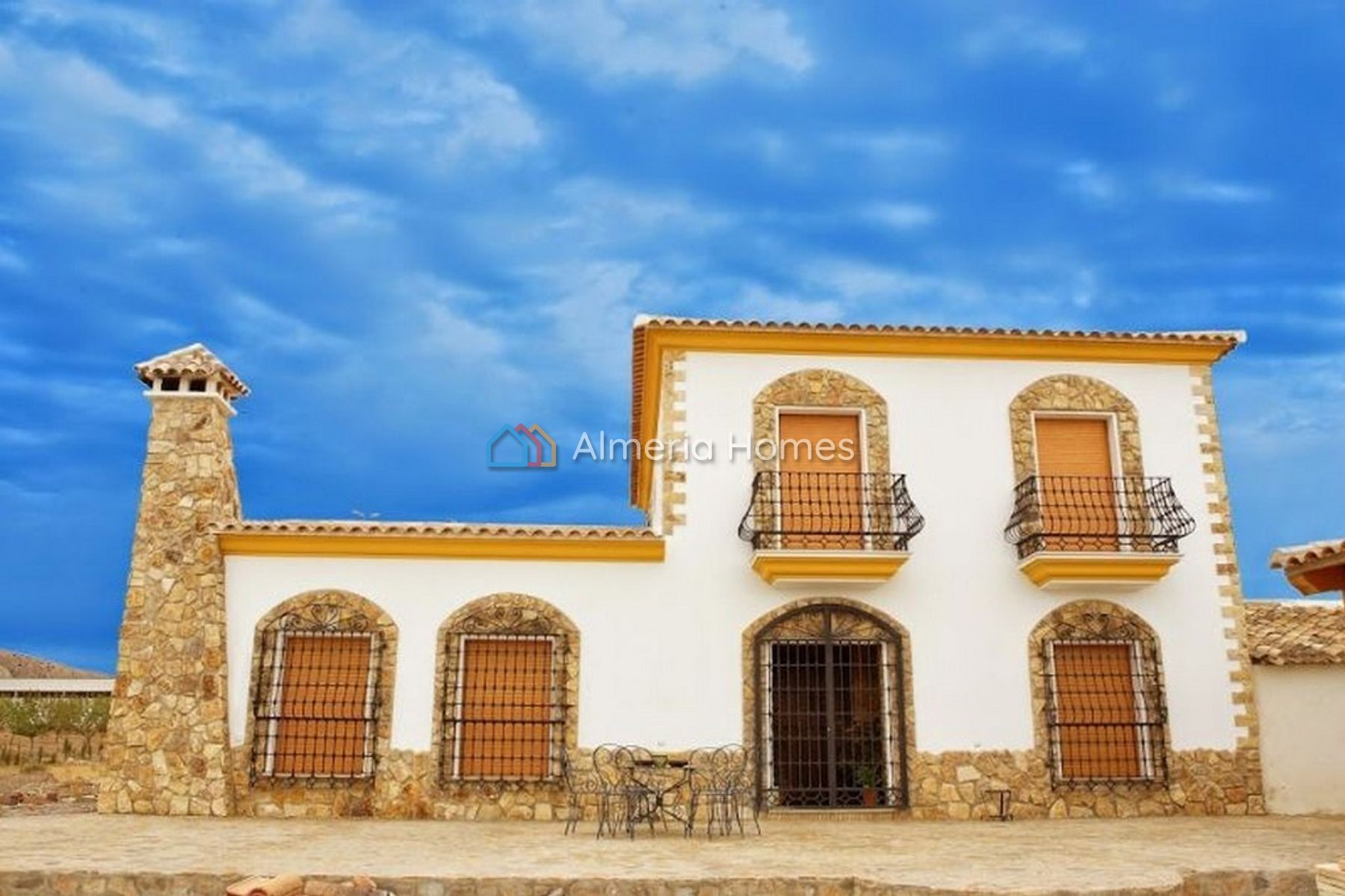 Villa Atico — Villa for sale in Urcal, Almeria — Image #1