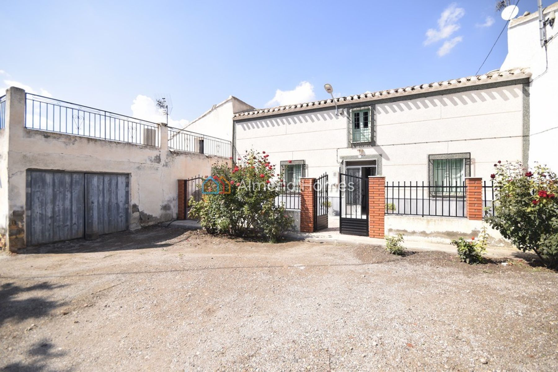 Cortijo Suco — Country House for sale in Oria, Almeria — Image #1