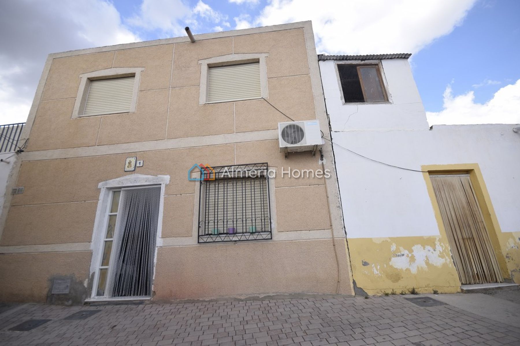 Casa Samba — Town House for sale in Albox, Almeria — Image #1