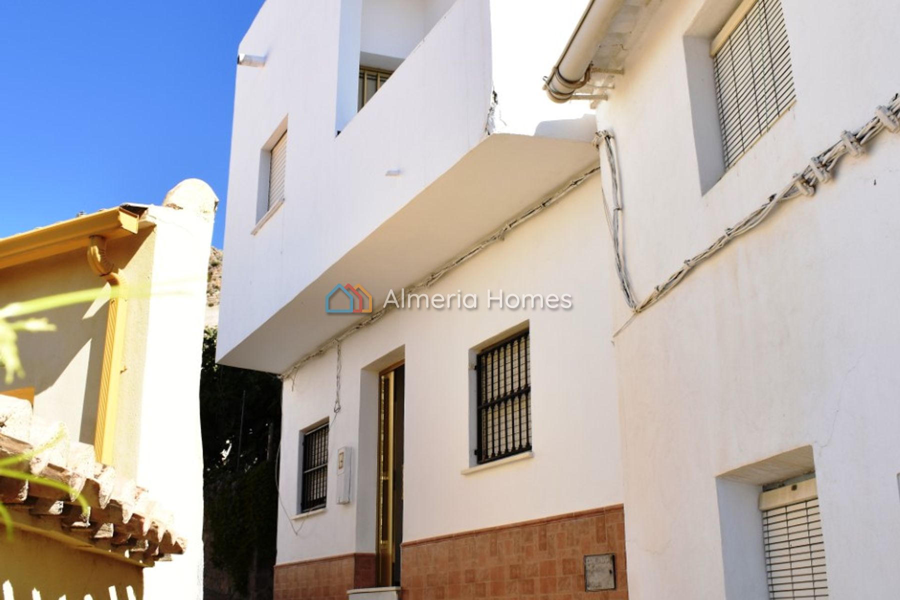 Casa Emperador &mdash; Dorpshuis te koop in Somontin, Almeria — Afbeelding #1