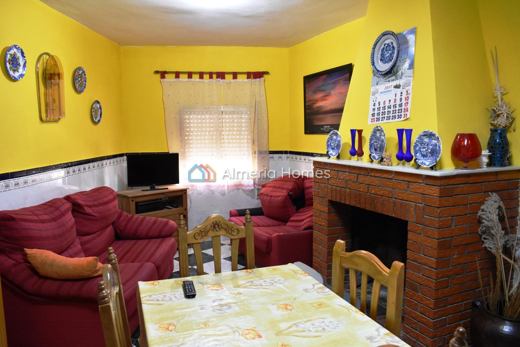 Casa Emperador &mdash; Dorpshuis te koop in Somontin, Almeria — Afbeelding #2