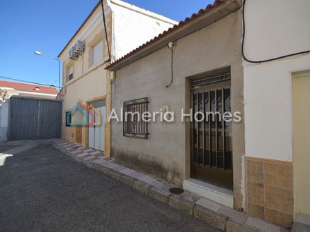 Casa Alamico: Town House in Cantoria, Almeria