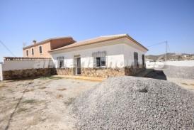 Villa Belleza: Villa for sale in Albox, Almeria