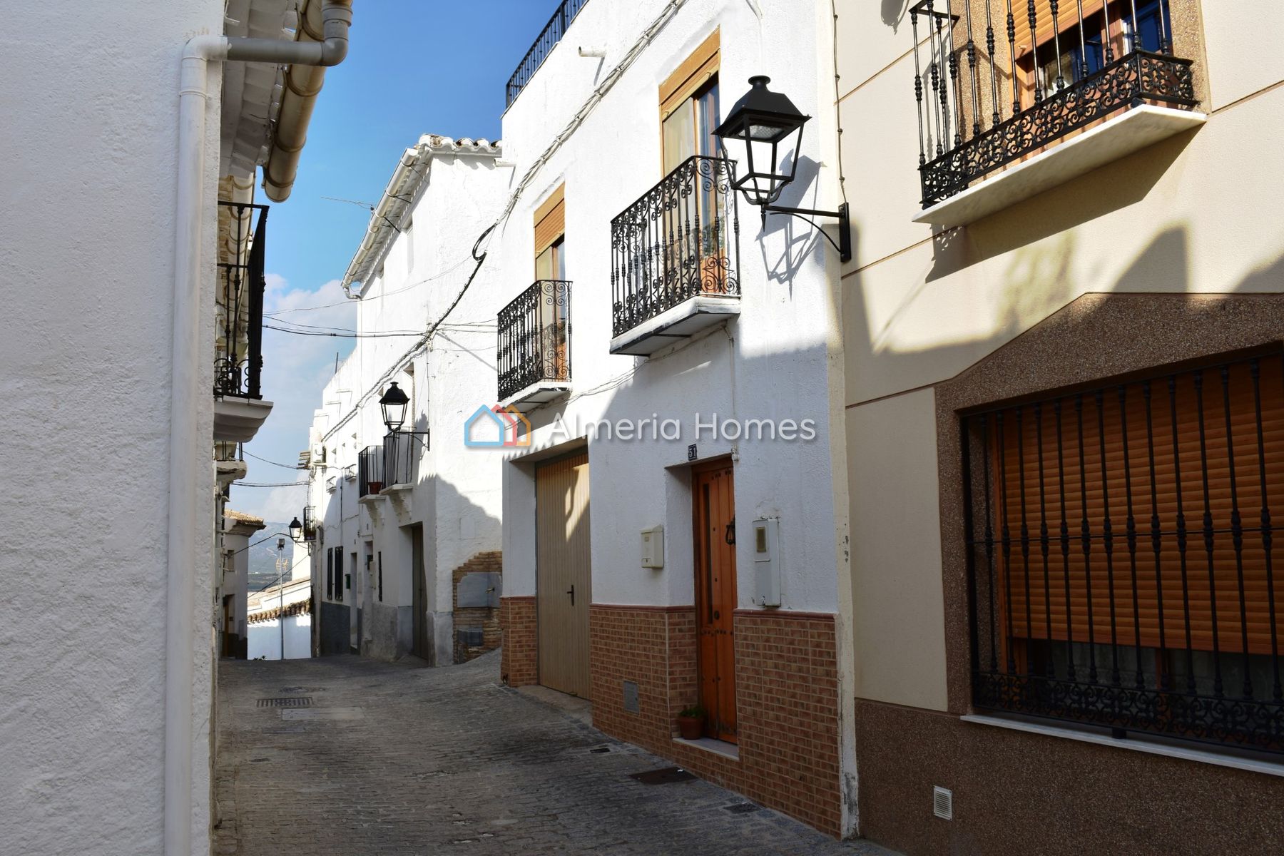 Casa Olimpo — Village House for sale in Seron, Almeria — Image #1