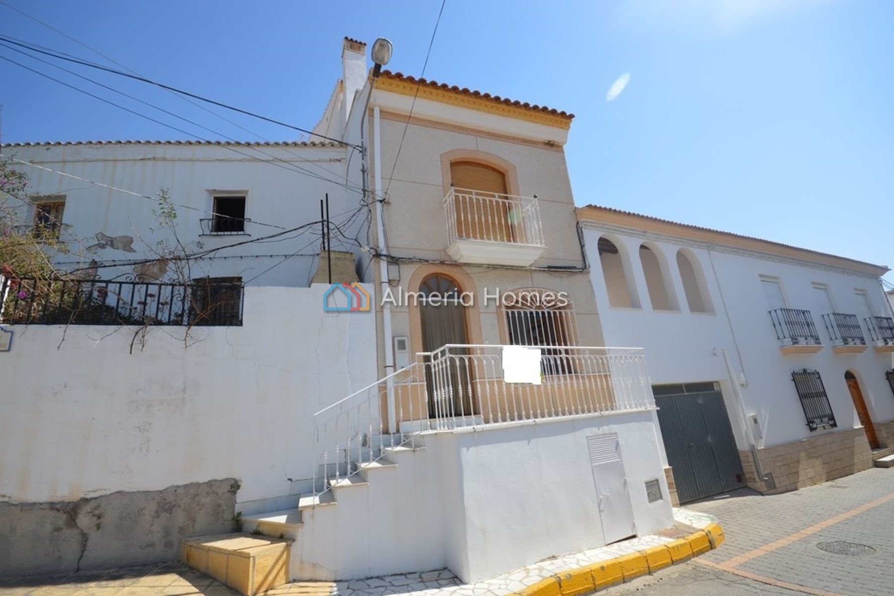 Casa Carrera — Town House for sale in Arboleas, Almeria — Image #1