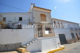 Casa Carrera: Town House for sale in Arboleas, Almeria