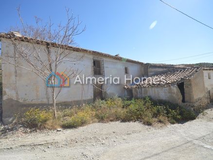 Cortijo Simba 4: Country House in Oria, Almeria