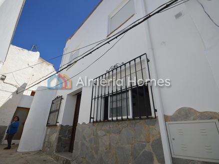 Casa Alto: Village House in Urracal, Almeria