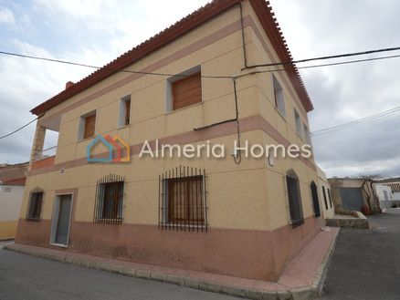 Casa de la Torre : Village House in Albox, Almeria