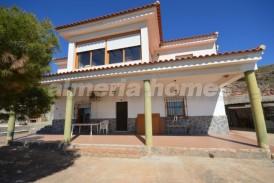 Villa Burro: Villa a vendre en Zurgena, Almeria