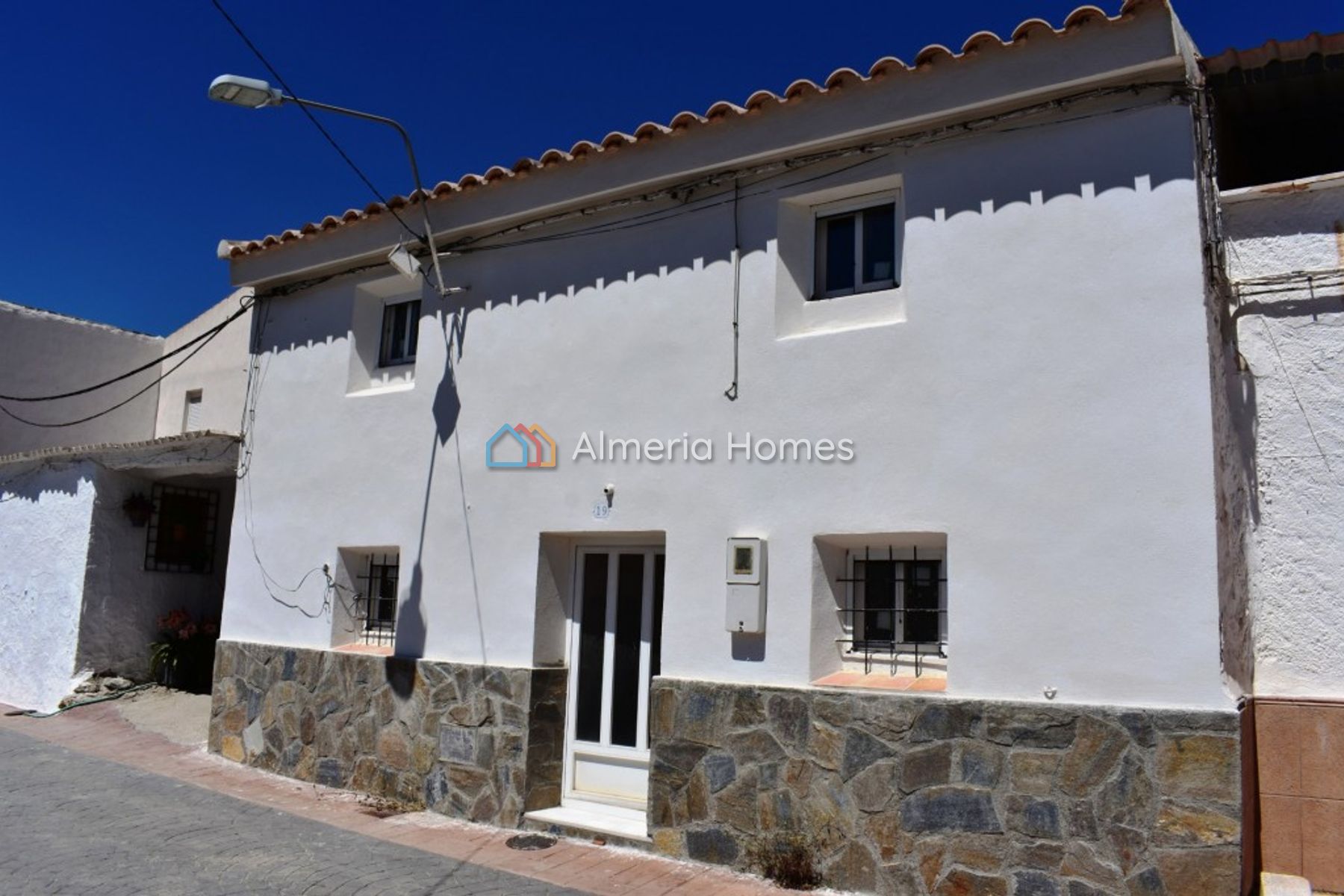 Village House Lion — Village House for sale in El Hijate, Almeria — Image #1