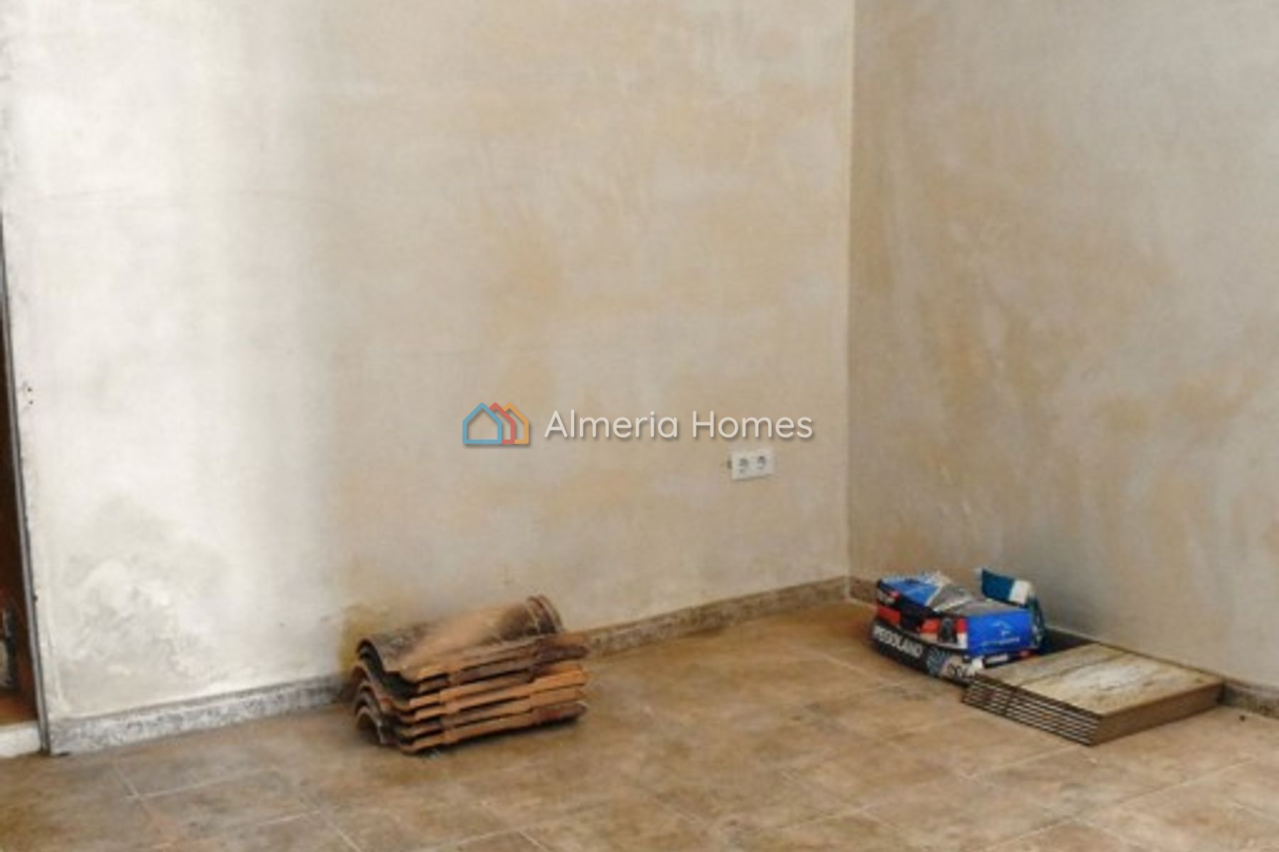 Village House Lion — Village House for sale in El Hijate, Almeria — Image #3