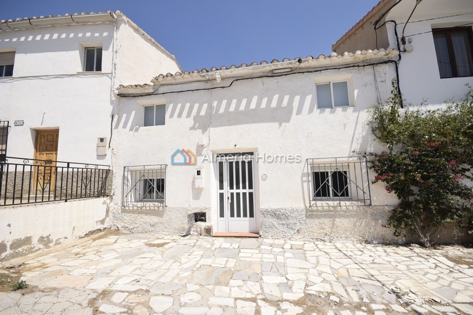 Casa Martine — Village House for sale in Cela, Almeria — Image #1