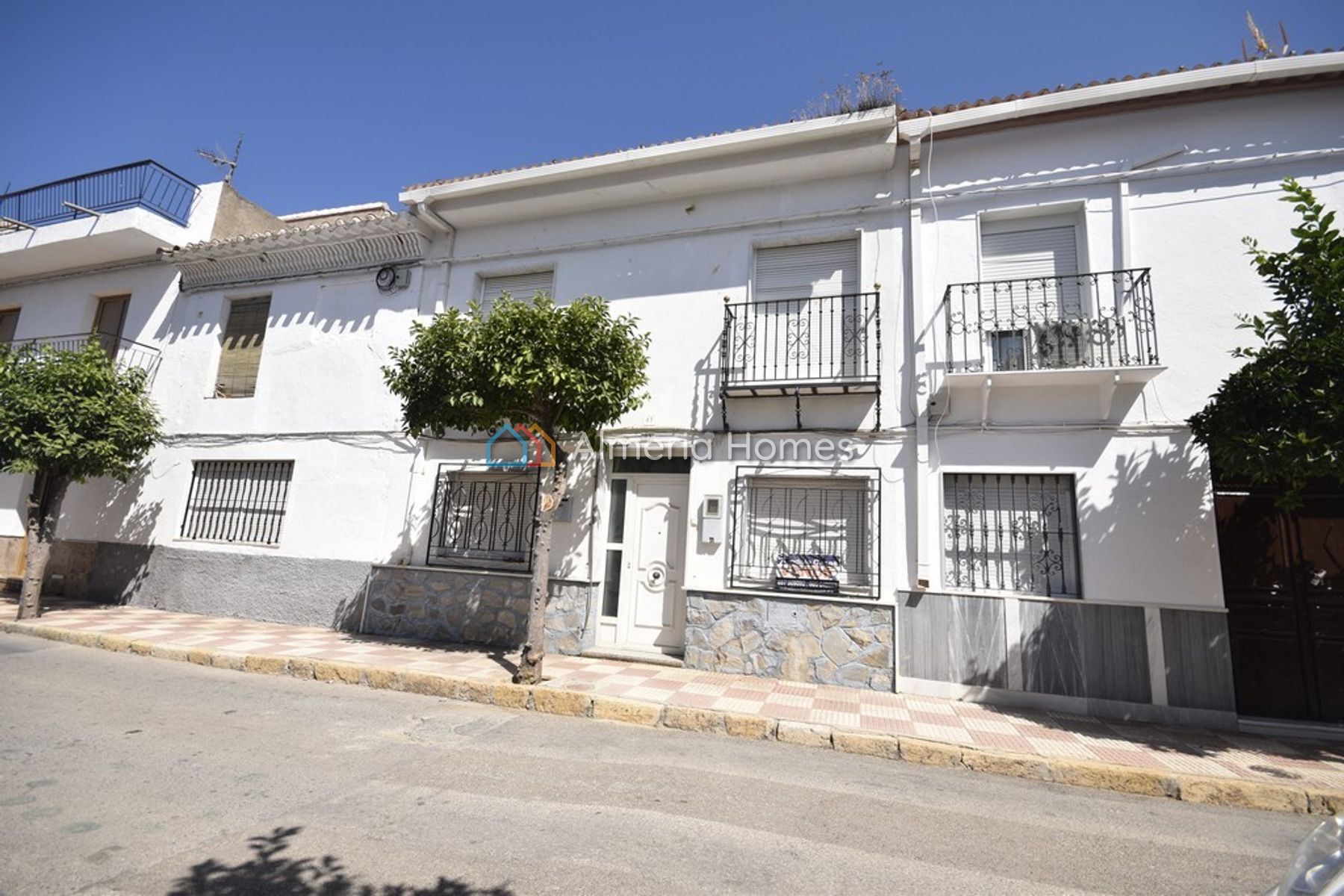 Casa Cariño — Town House for sale in Cantoria, Almeria — Image #1