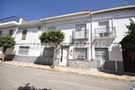 Casa Cariño: Stadswoning te koop in Cantoria, Almeria