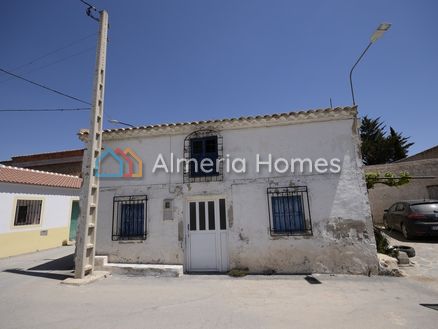 Casa Margen : Town House in Oria, Almeria