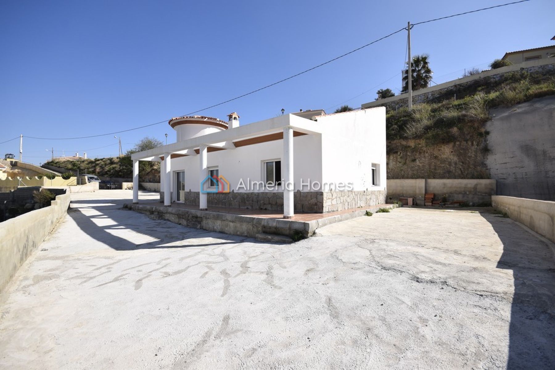 Villa El Camino — Villa for sale in Arboleas, Almeria — Image #2