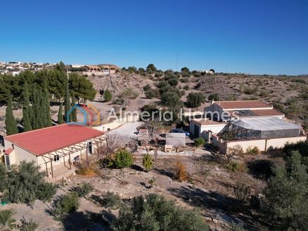 Villa Calipo: Villa in Partaloa, Almeria