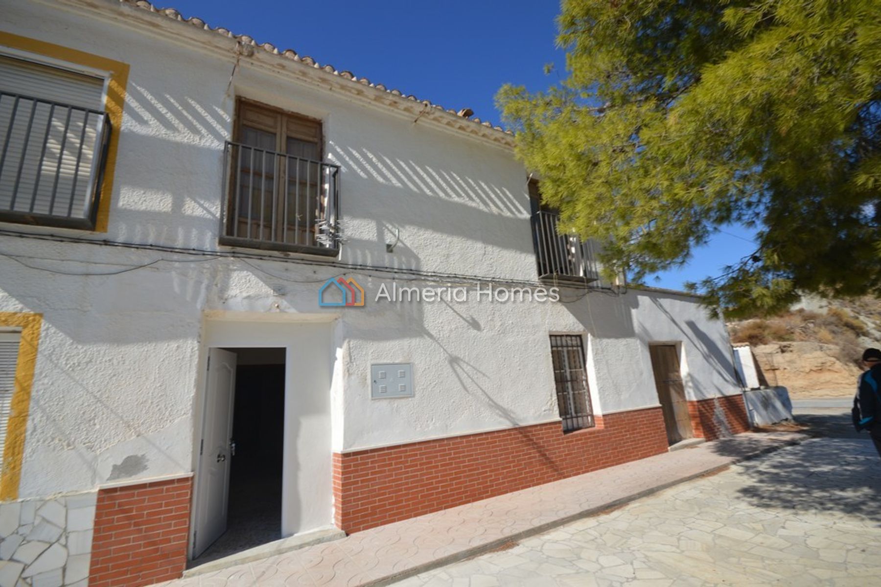 Cortijo Charlie — Country House for sale in Arboleas, Almeria — Image #2