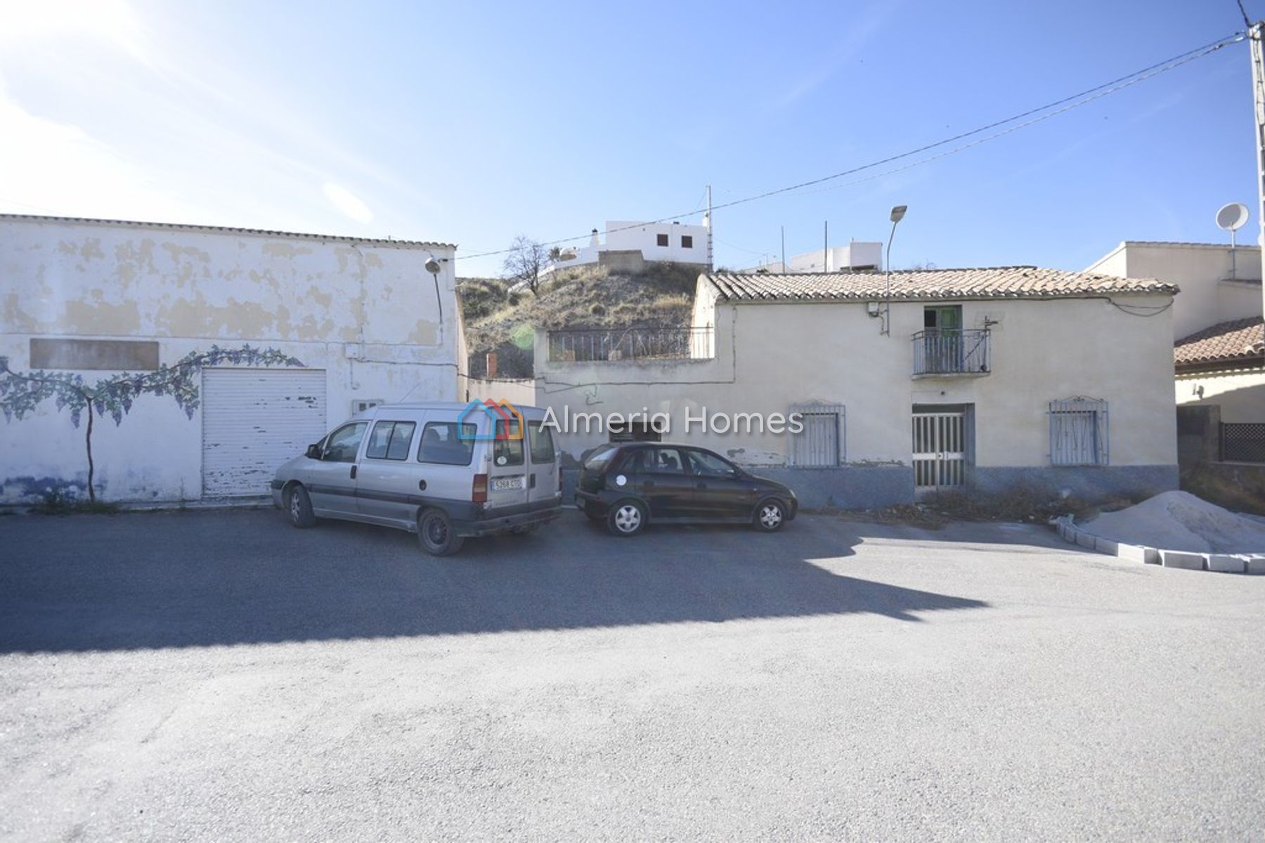 Cortijo Los Angeles — Country House for sale in Oria, Almeria — Image #2