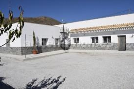 Villa Esperanza: Villa for sale in Oria, Almeria