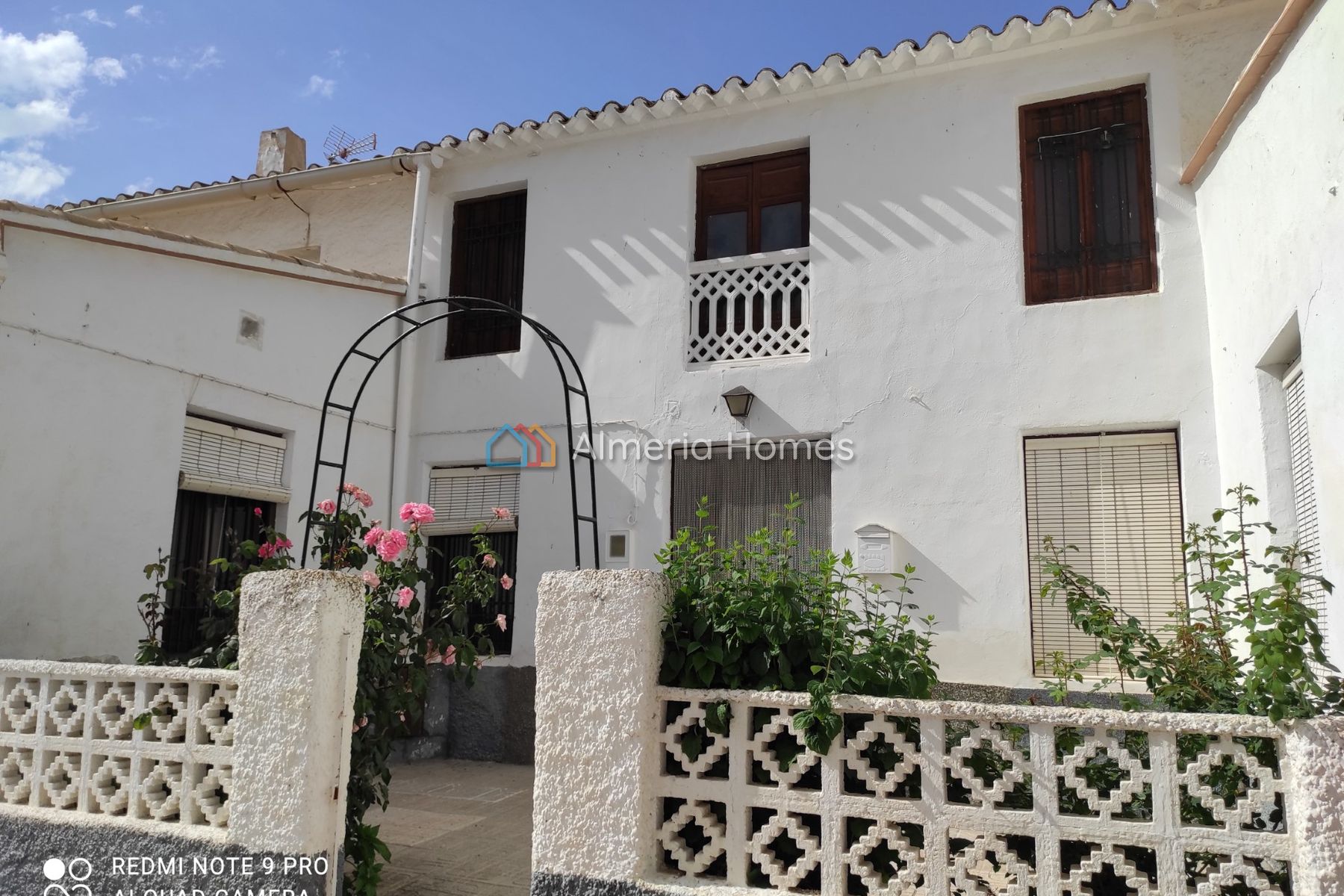 Casa Pianta &mdash; Dorpshuis te koop in Higueral, Almeria — Afbeelding #1