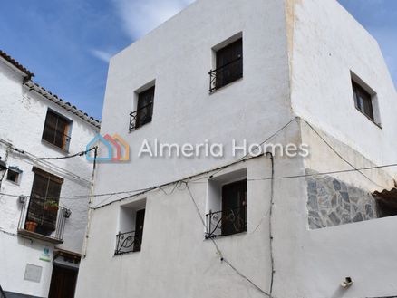 Casa Ceratonia: Village House in Seron, Almeria