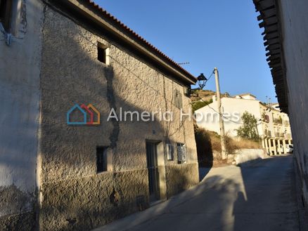 Village House Mini: Village House in Bayarque, Almeria