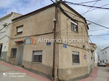 Casa Yafet: Village House in Tijola, Almeria