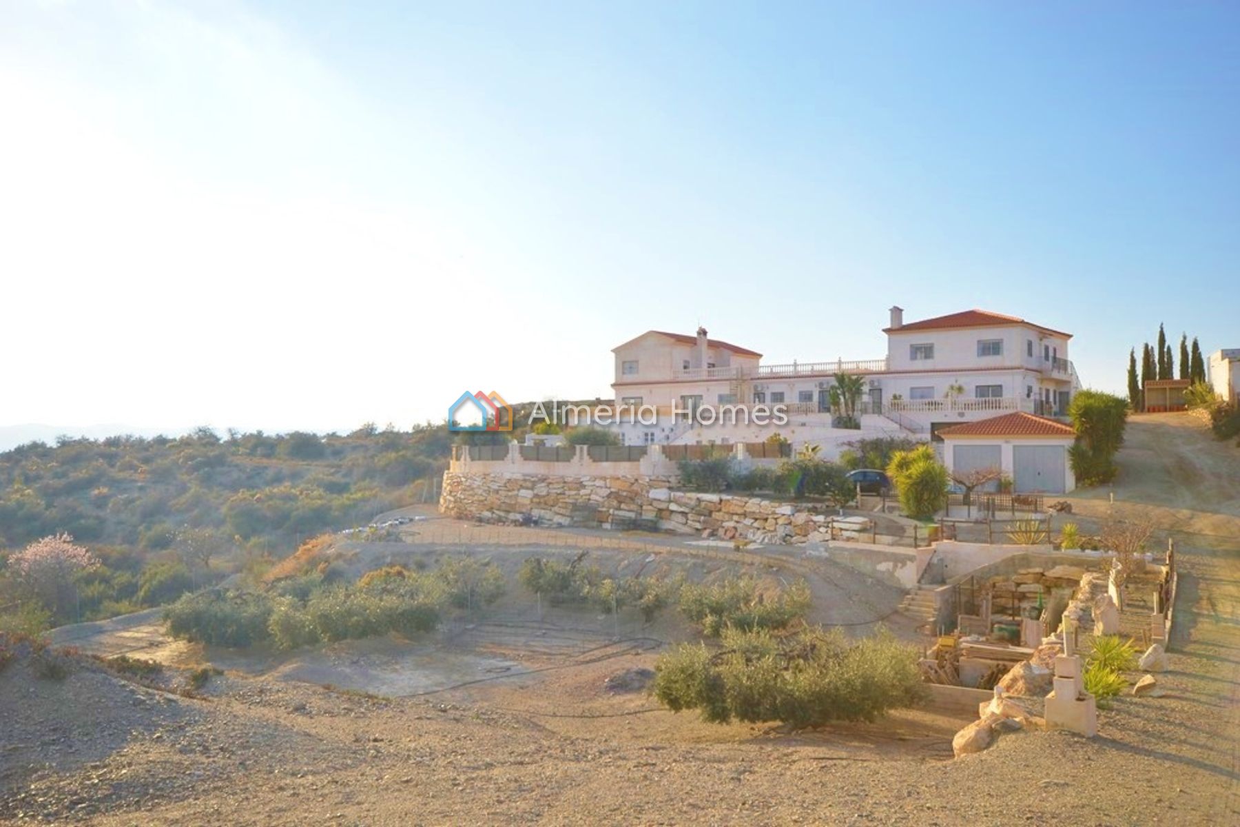 Cortijo Barracuda — Villa under offer in Huercal-Overa, Almeria — Image #1