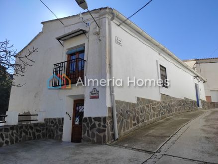 Village House Bombita: Village House in Alcontar, Almeria