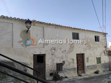 Casa Pito: Village House in Tijola, Almeria