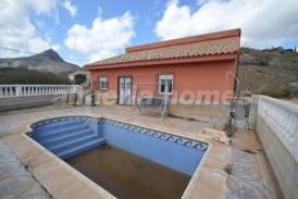 Villa Daisy: Villa te koop in Albox, Almeria