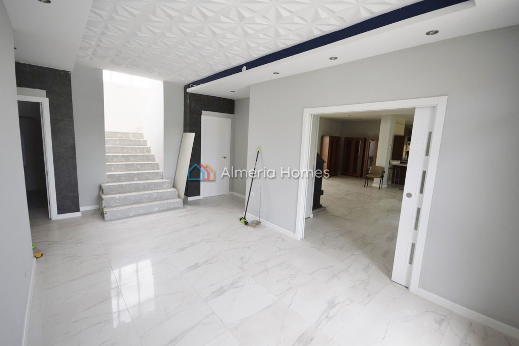 Villa Estacion — Villa for sale in Tijola, Almeria — Image #3