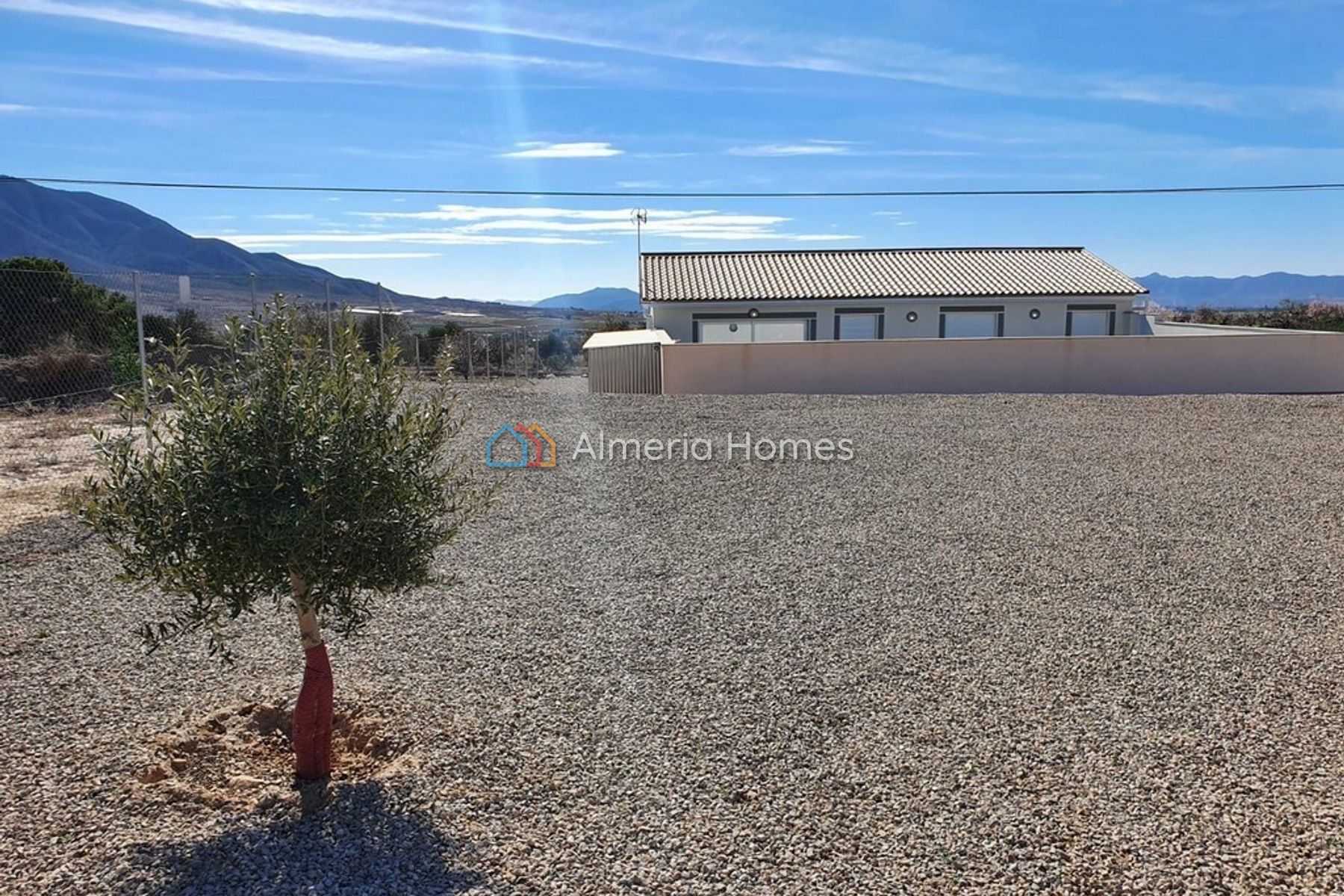 Villa Gonar — Villa for sale in Puerto Lumbreras, Murcia — Image #2